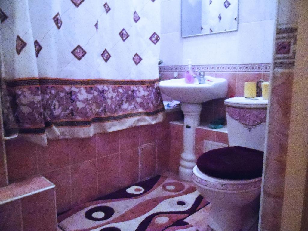 Paradise Apartment Bishkek Habitación foto